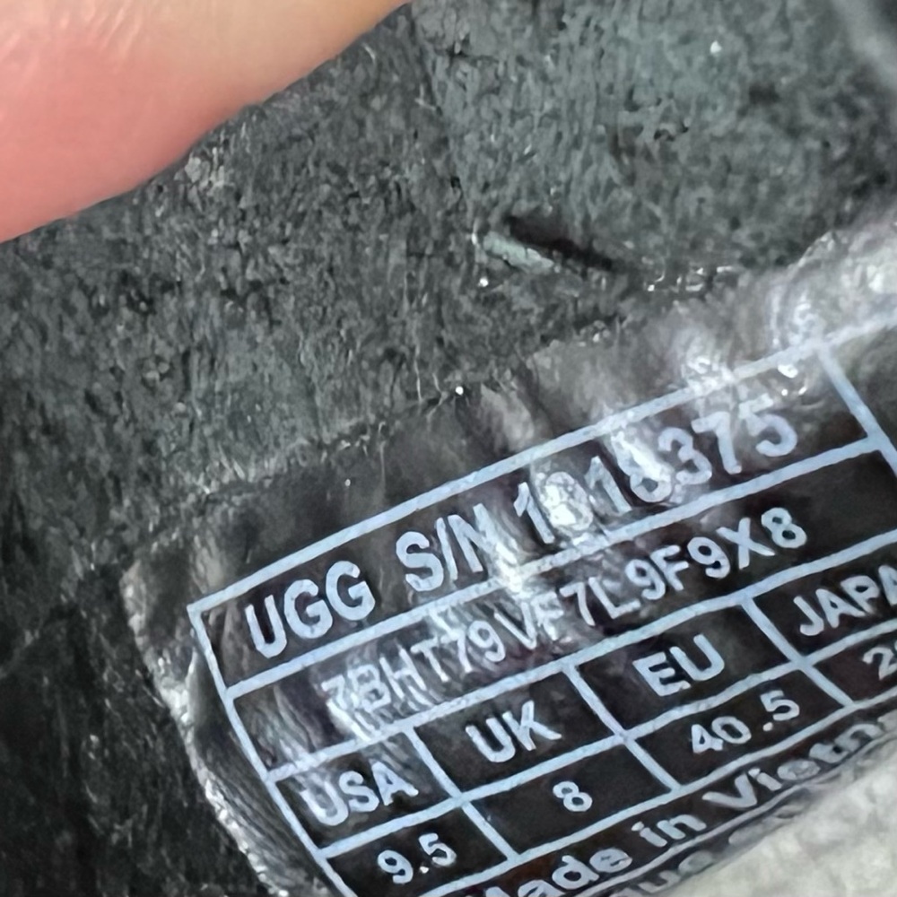 UGG Adley Black Suede Slip On Sneakers Size 9.5 - Picture 8 of 8
